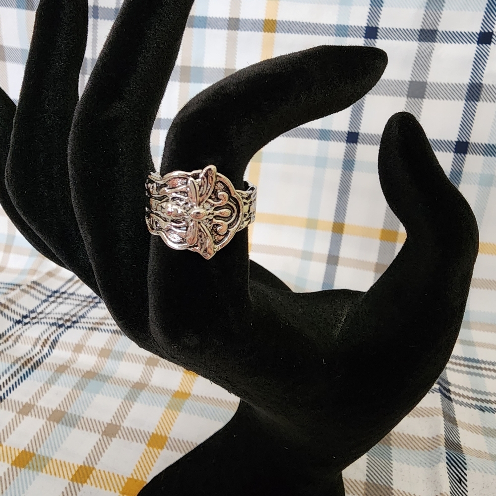 Dragonfly Ring